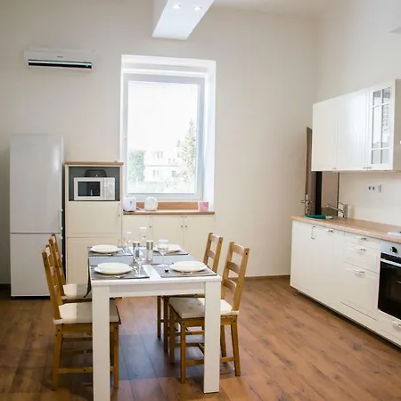 Sunny Aircon In The Centre Of * Slaný